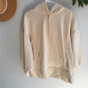 160 new medium nwt sweatshirt hoodie balance retail $78